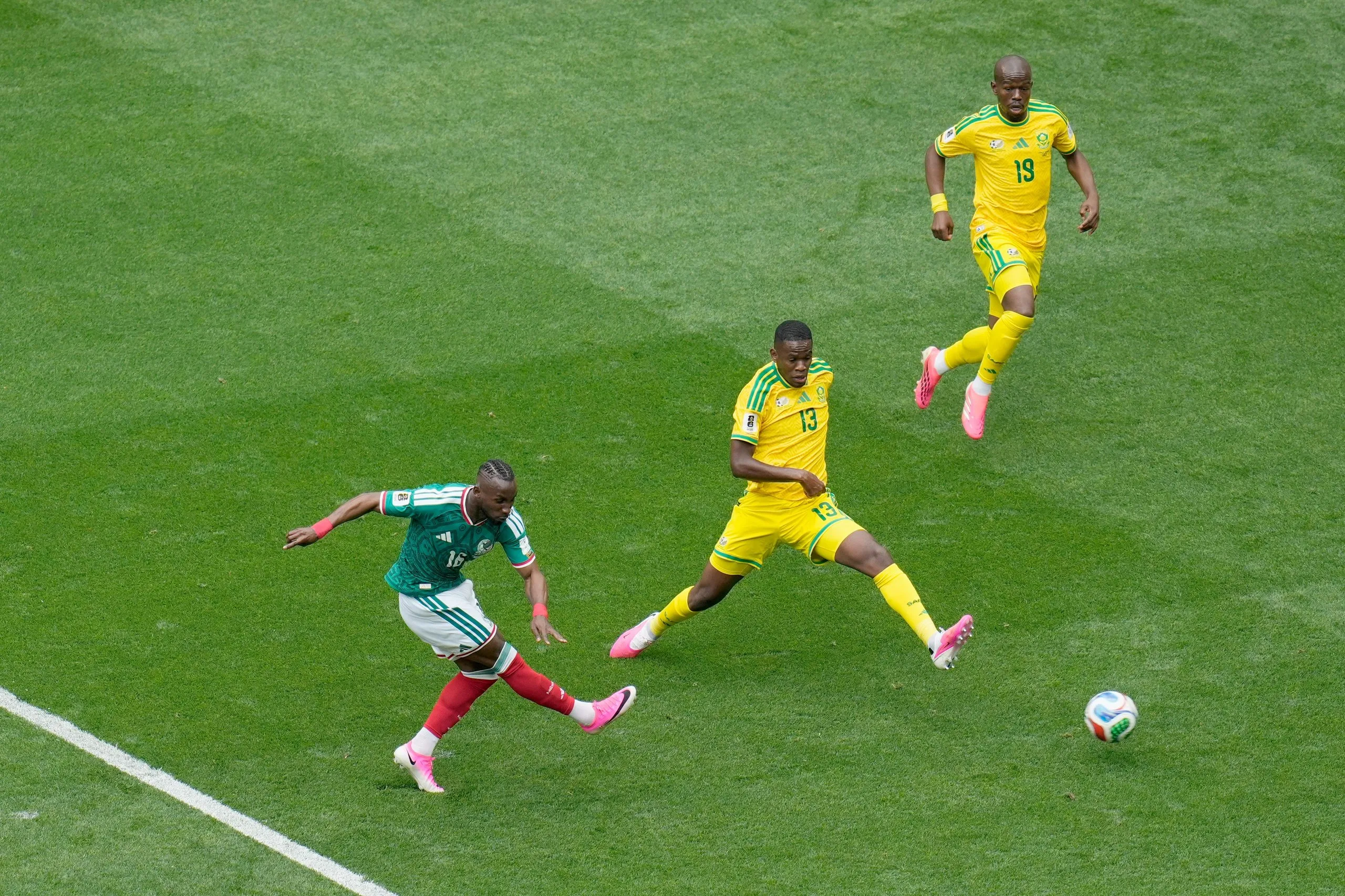 Julian Quinones scores Mexico’s first goal against South Africa.