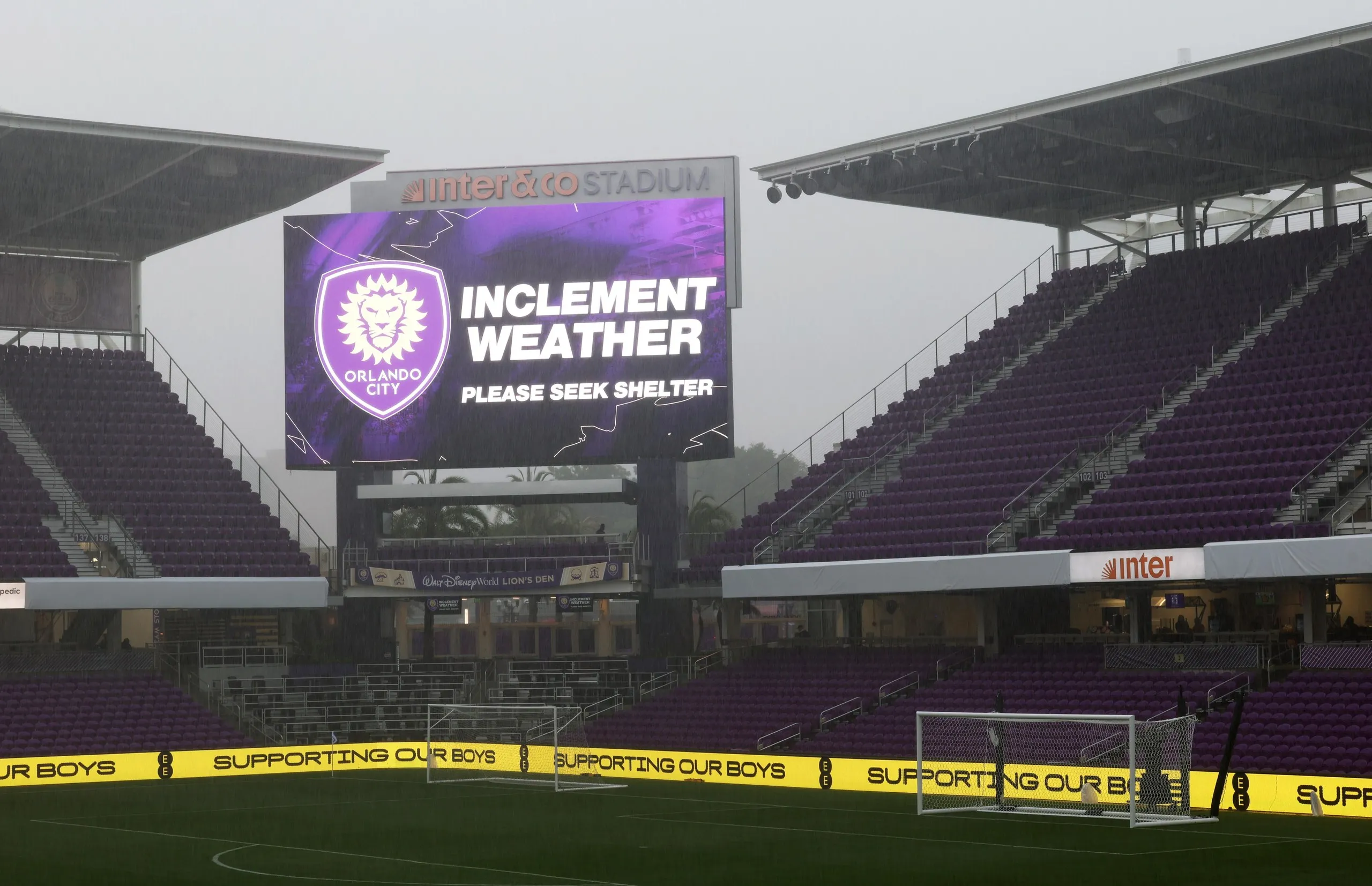 A weather warning is displayed in Orlando before England v Costa Rica