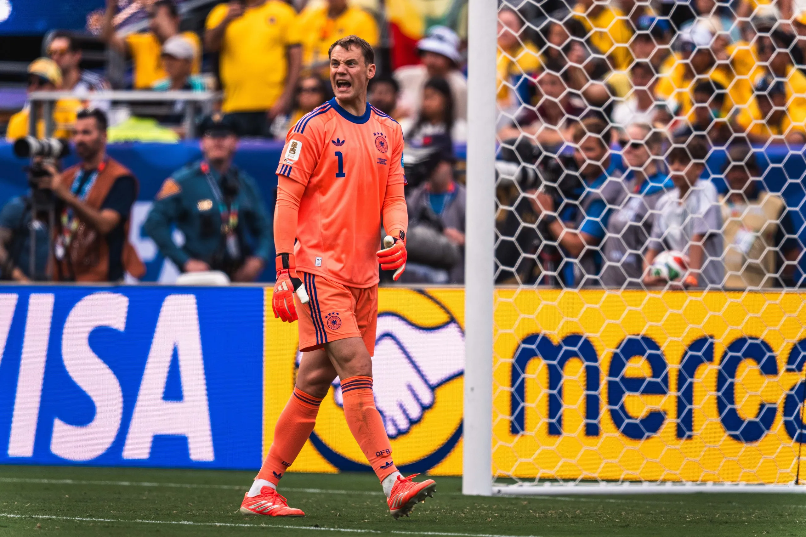 Manuel Neuer shouts on the pitch